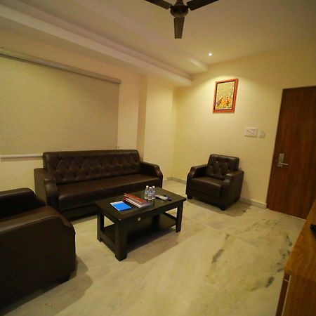 Dhruv Elite And Banquets Hotel Hyderabad Eksteriør billede