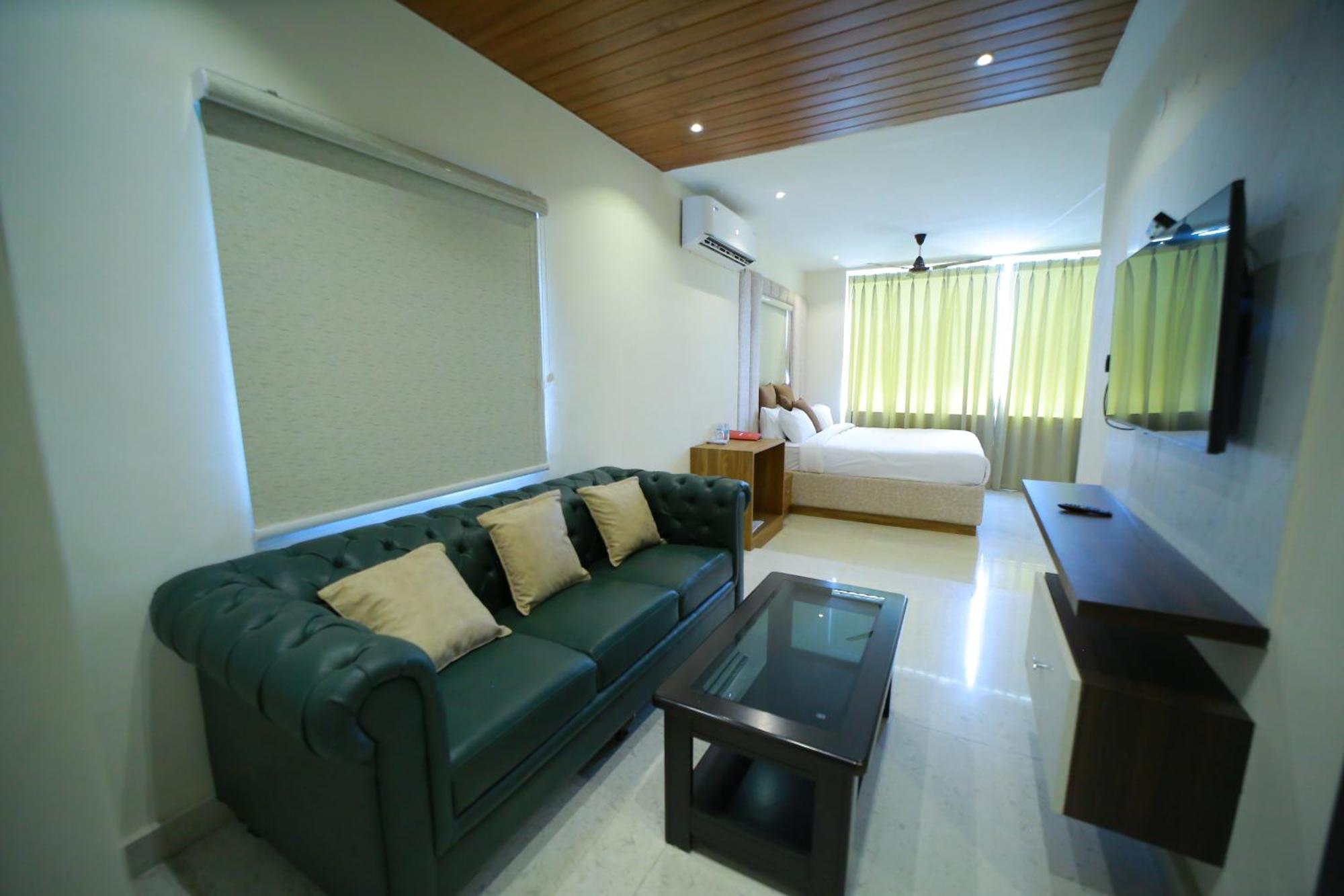Dhruv Elite And Banquets Hotel Hyderabad Eksteriør billede
